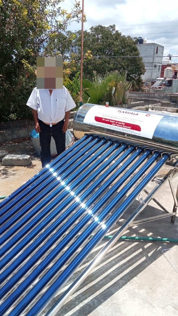 Entregan en Ixtenco calentadores solares gratuitos en coordinación con Bienestar Estatal