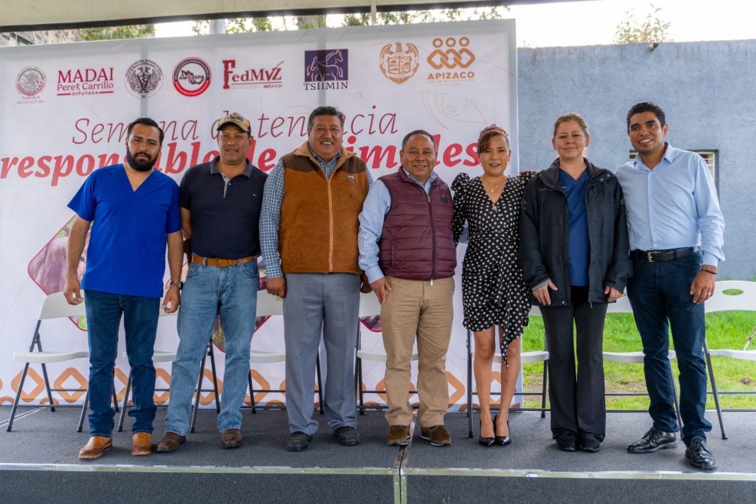 APIZACO IMPULSA LA TENENCIA RESPONSABLE DE ANIMALES EN SANTA MARÍA TEXCALAC