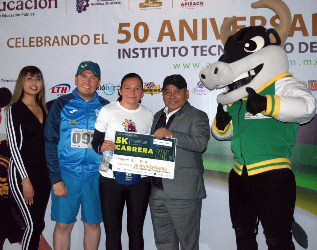 Gobierno de Javier Rivera celebra el 50 aniversario del Instituto Tecnológico de Apizaco