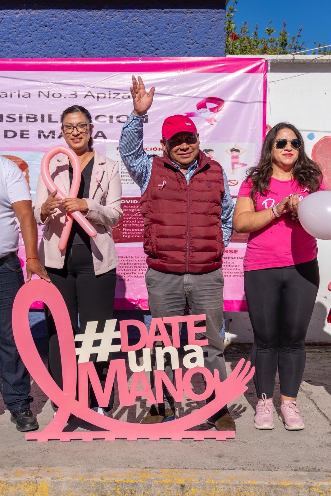 EL ALCALDE JAVIER RIVERA Y LA CUARTA REGIDORA ADRIANA RAMÍREZ PROMUEVEN LA LUCHA CONTRA EL CÁNCER DE MAMA