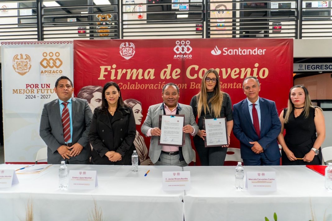 FORTALECE JAVIER RIVERA LA FORMACIÓN DEL PERSONAL DEL AYUNTAMIENTO DE APIZACO CON CONVENIO FIRMADO CON SANTANDER
