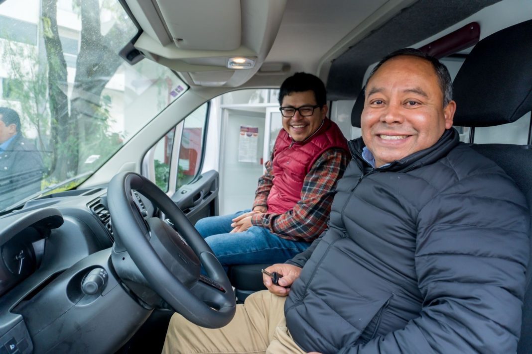 “APIZACO CUENTA CON UNA NUEVA AMBULANCIA QUE FORTALECE LA ATENCIÓN INMEDIATA PARA LAS FAMILIAS”: JAVIER RIVERA