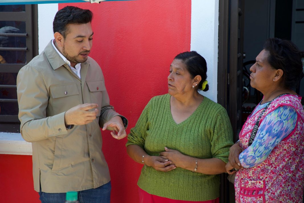 Vecinos del Barrio de San Antonio reconocen el apoyo del presidente Salvador Santos Cedillo en la construcción de la Red de Drenaje