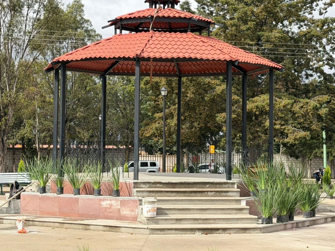 AVANZA OBRA PÚBLICA EN HUAMANTLA; LA REHABILITACIÓN DEL PARQUE EN NCP JOSÉ MARÍA MORELOS ES YA UNA REALIDAD