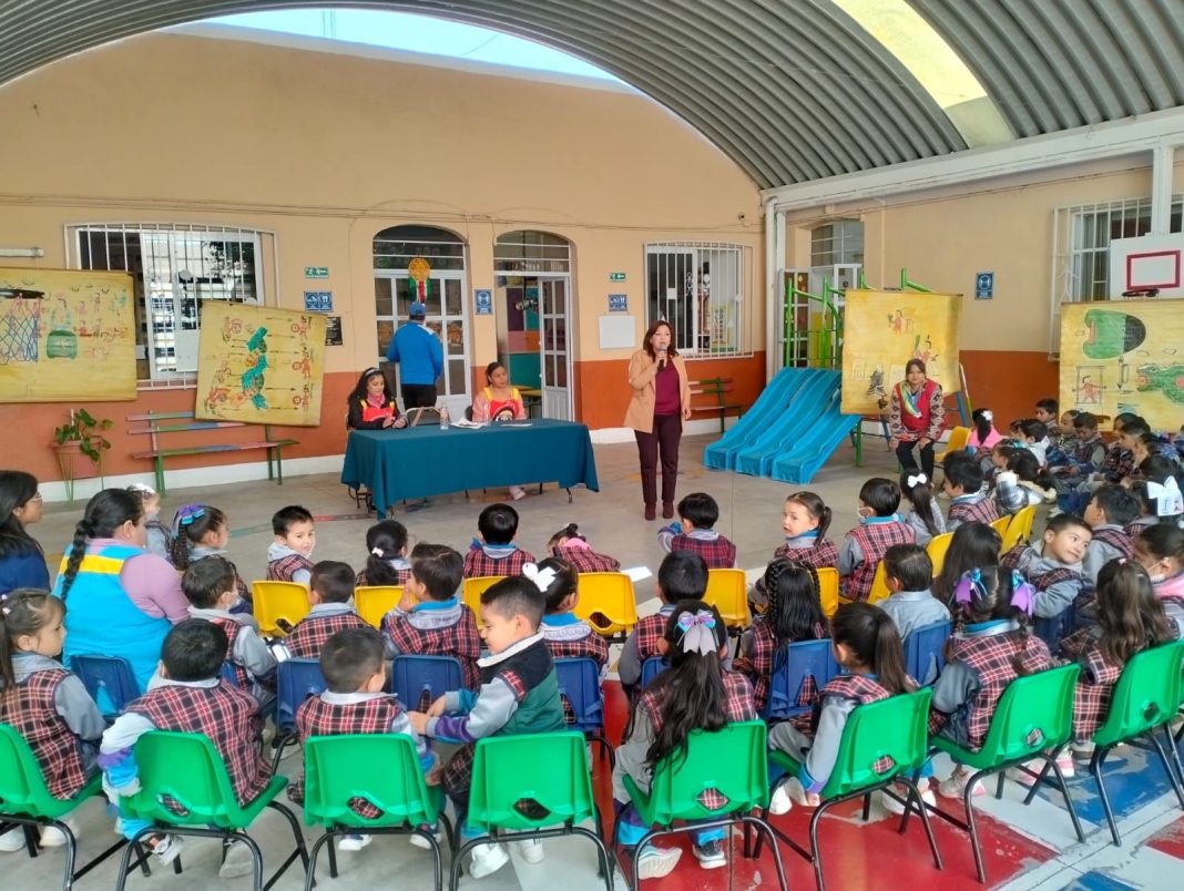 GOBIERNO MUNICIPAL DE HUAMANTLA OFRECE TODO EL AÑO TALLERES Y CONFERENCIAS HISTÓRICAS PARA ESCUELAS