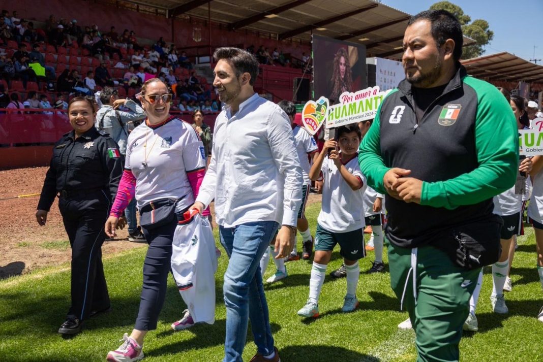 HUAMANTLA VIBRA EN LA INAUGURACIÓN DEL TORNEO ESTATAL “INFANCIA Y BALÓN POR LA PAZ”