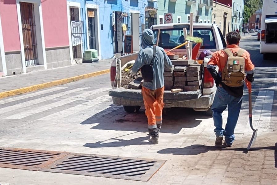 AYUNTAMIENTO DE TLAXCALA MEJORA EL DESAGÜE PLUVIAL EN LA AVENIDA INDEPENDENCIA