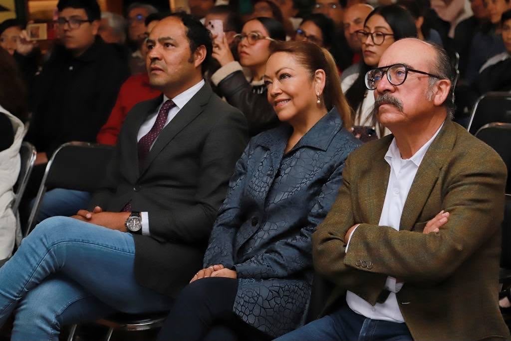 Presentan en Huamantla el libro “Ponerse Delante”, sobre la vida del matador Jorge Gutiérrez