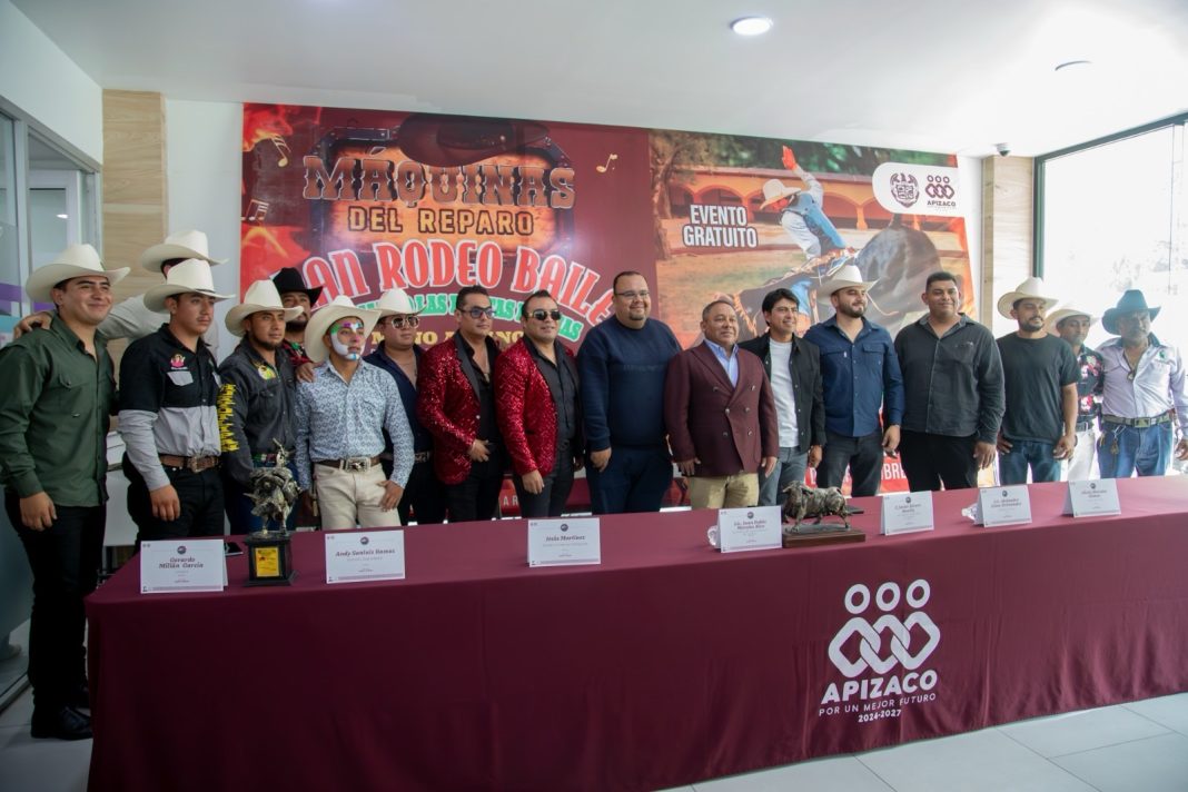Se presenta el Gran Rodeo Baile «Máquinas del Reparo».